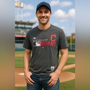 NWOT Cleveland Indians Majestic Authentic MLB T-Shirt Size M Gray Cotton/Poly Bl